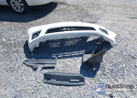 2014 Nissan Versa 1.6 Sl from USA, damaged, VIN 3N1CN7AP0EL852252